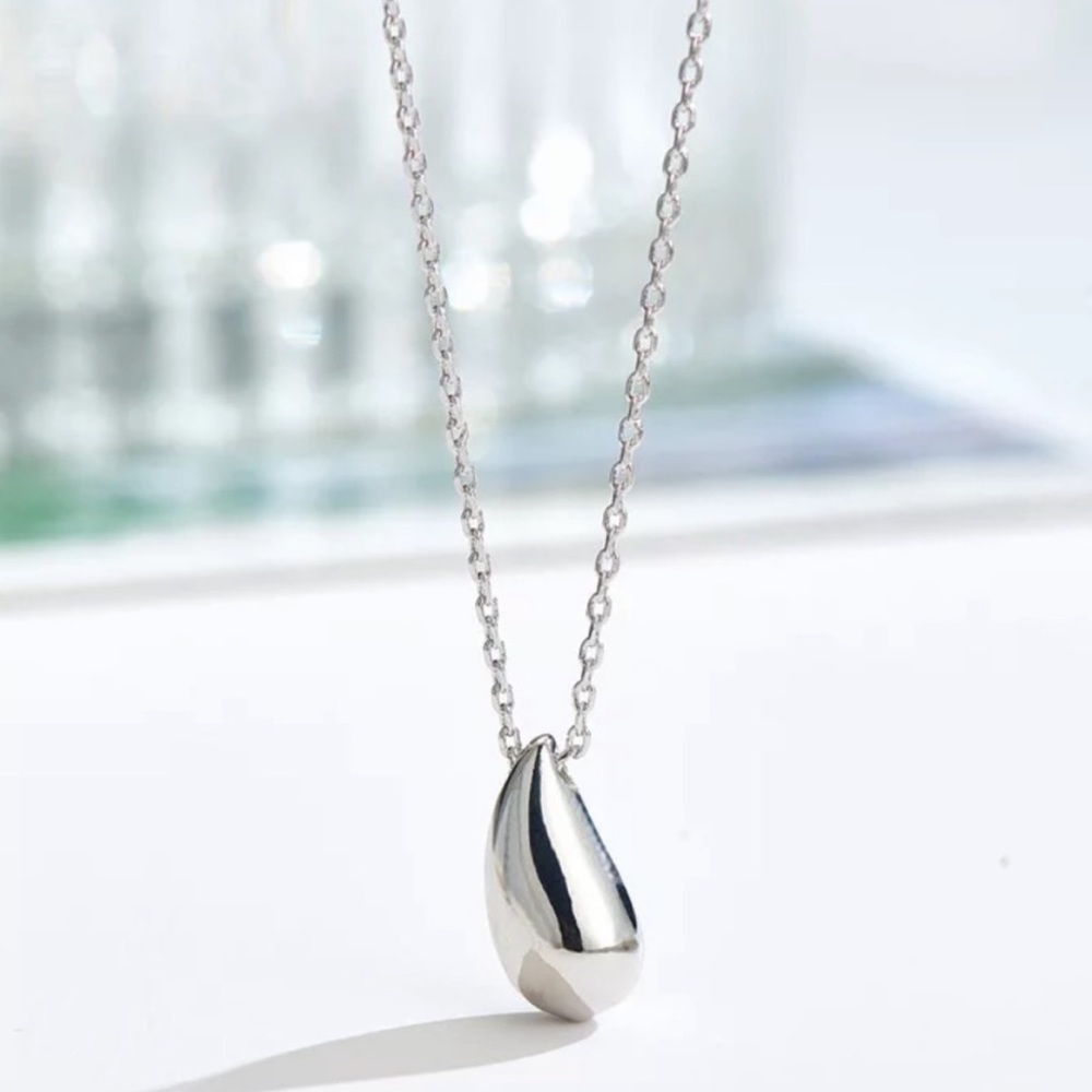 “18” NEW 925 STERLING SILVER WATER DROP NECKLACE, NICE NECKLACE, CUTE NECKLACE